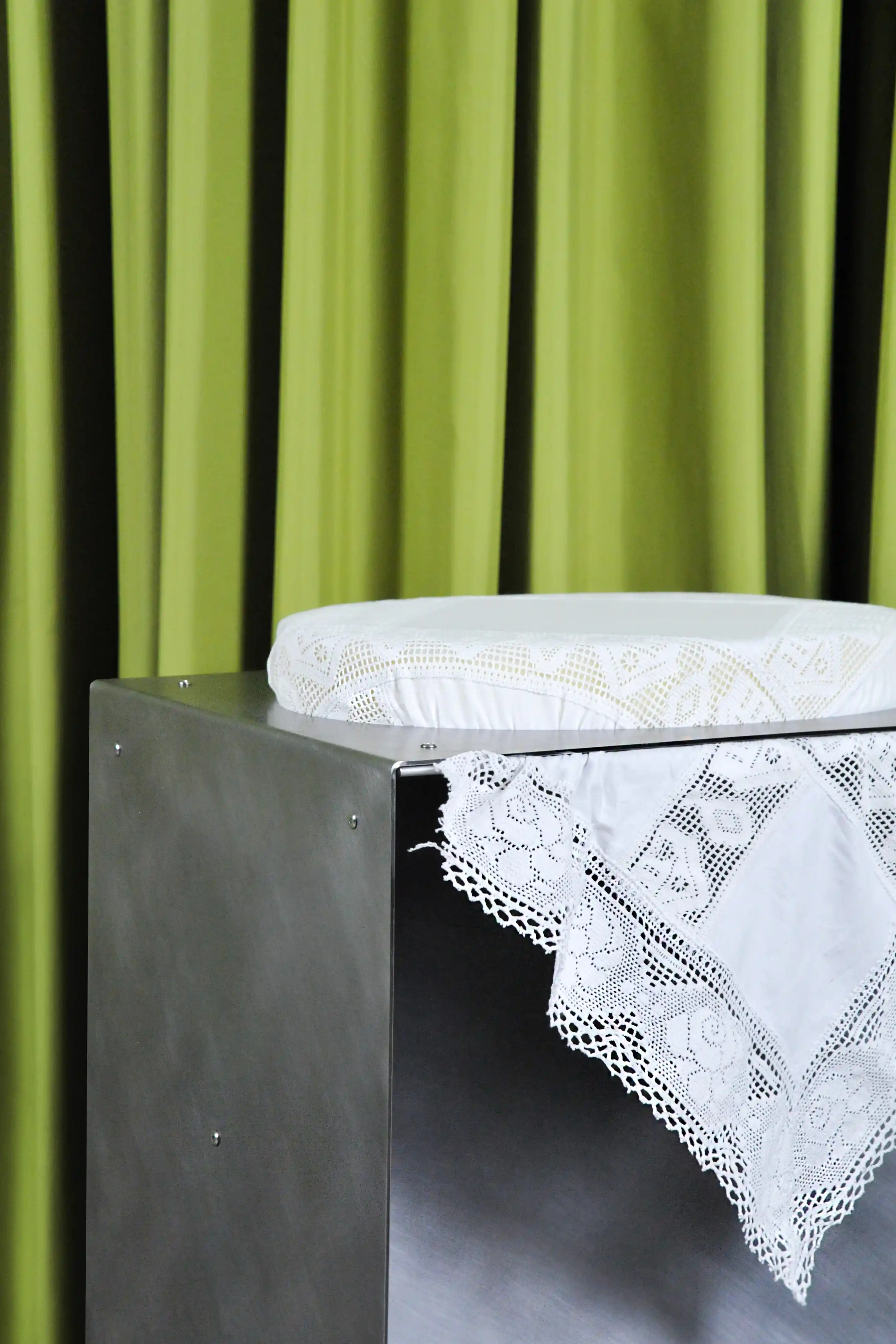 Sept Stool